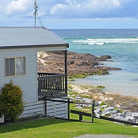 Tuross Beach Cabins & Campsites 图洛斯海德 外观 照片