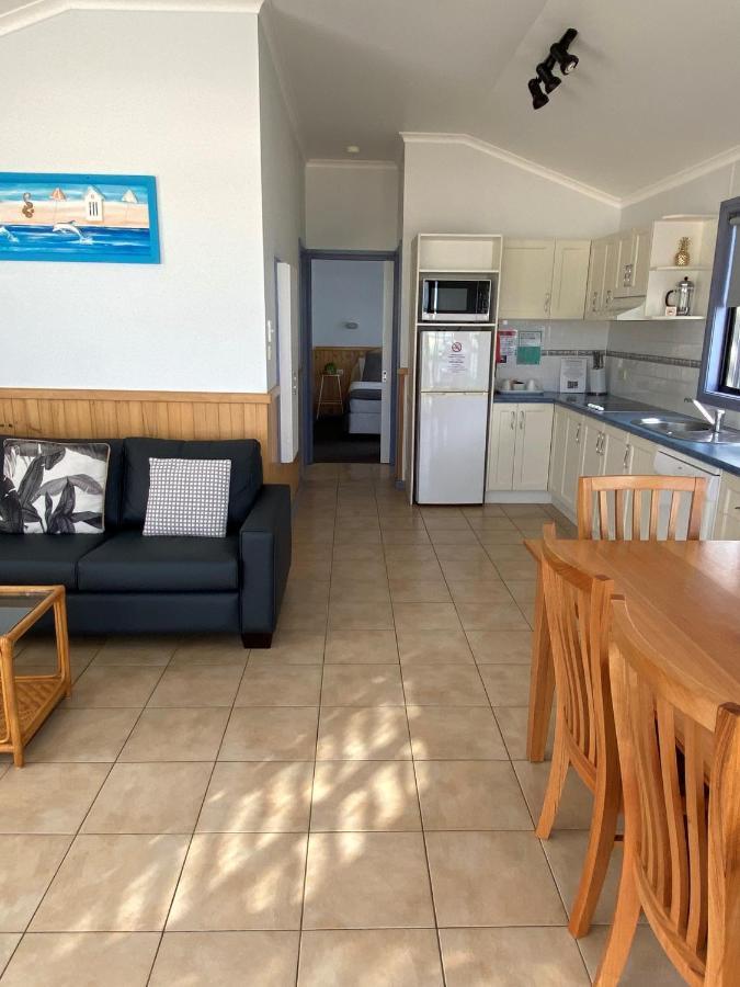 Tuross Beach Cabins & Campsites 图洛斯海德 外观 照片
