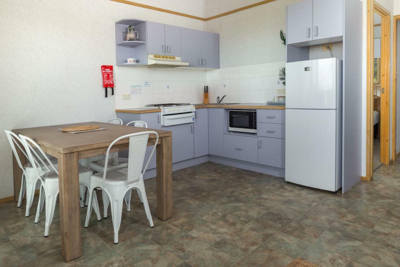 Tuross Beach Cabins & Campsites 图洛斯海德 外观 照片